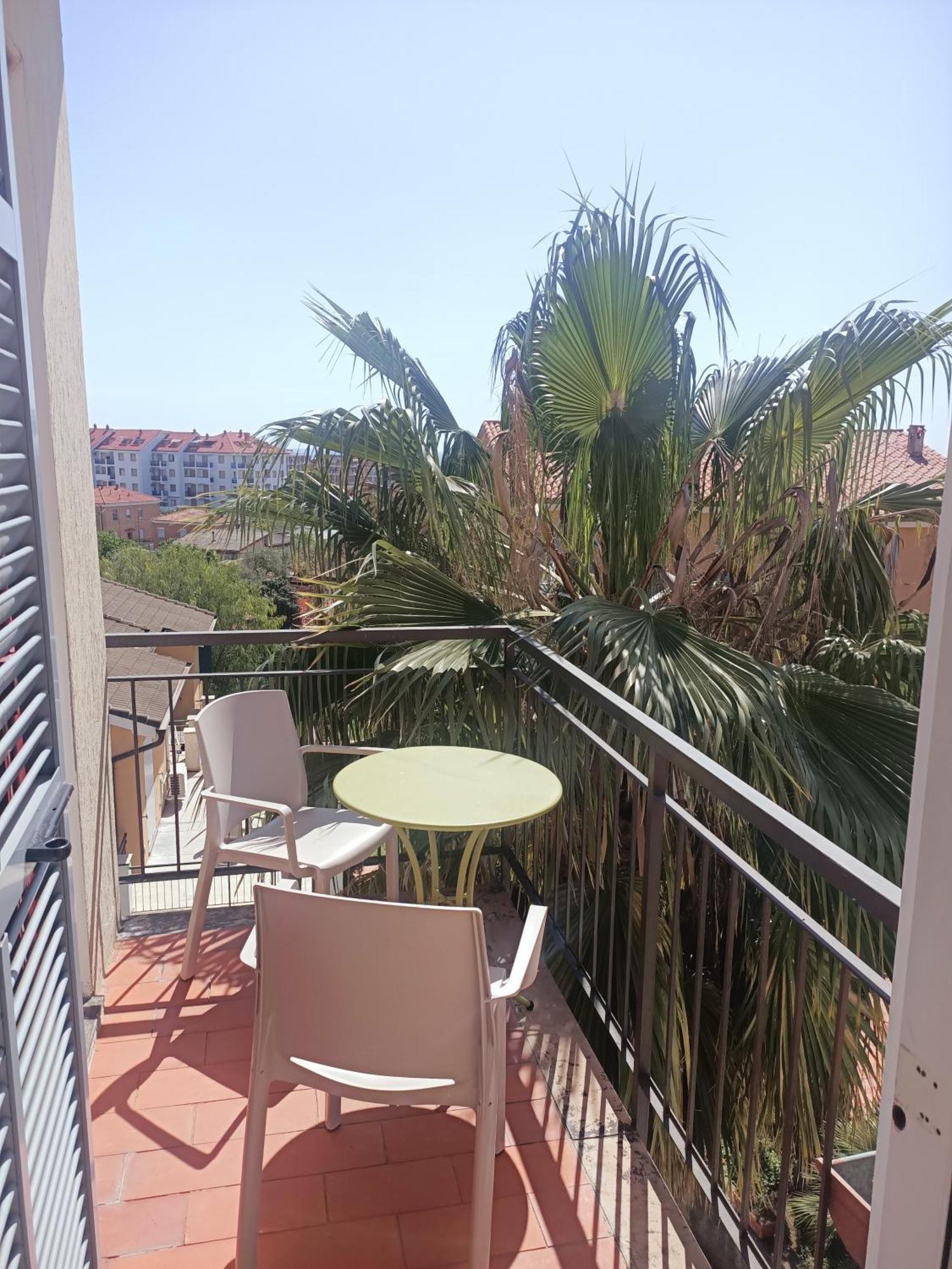 La Meridiana San Bartolomeo Al Mare
