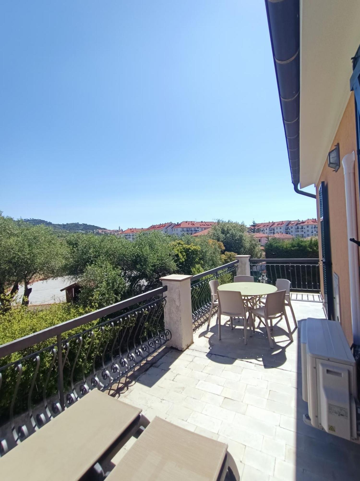 La Meridiana San Bartolomeo Al Mare