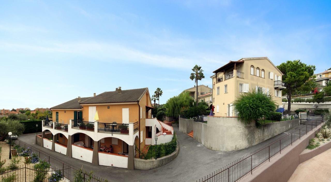 Aparthotel La Meridiana San Bartolomeo Al Mare